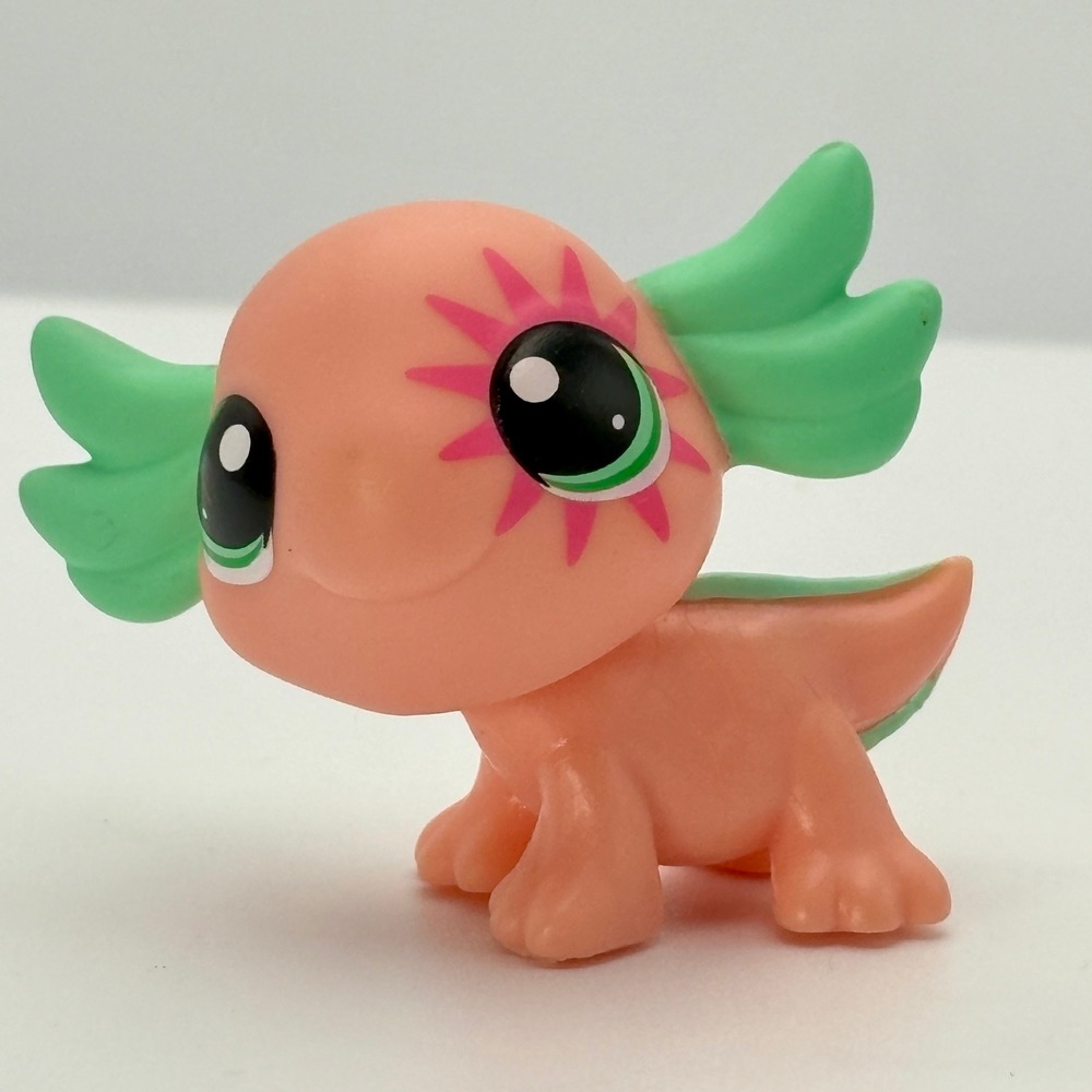 Hasbro Littlest Pet Shop G7 Axolotl 142 G2 Retro Green Sunburst Eye 2024 LPS KX